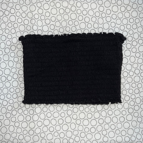 Black Ruched Bandeau Top - Picture 3 of 4